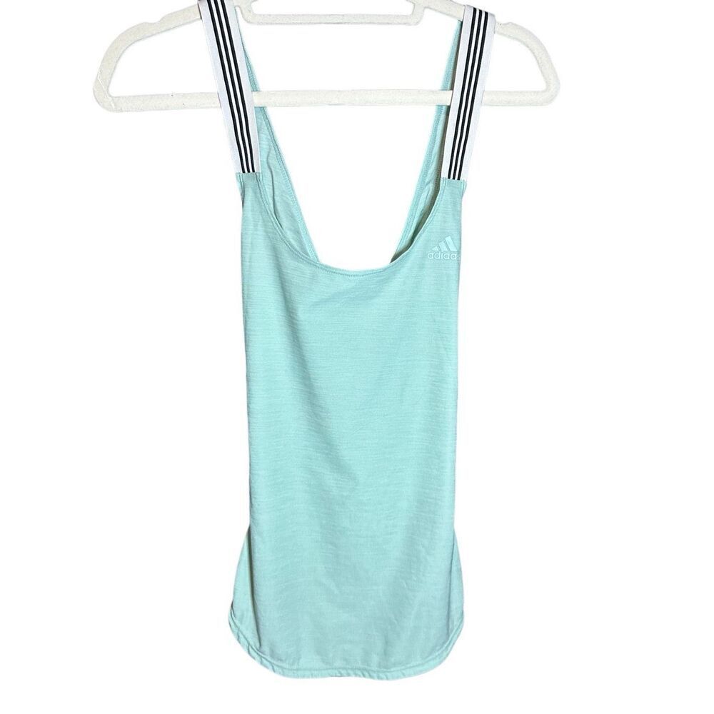 adidas womenāsālight green cross back tank topā Sz S